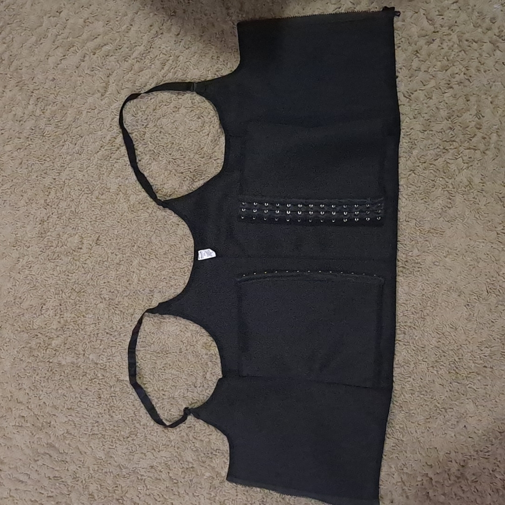 Spandex - Picture 3 of 4